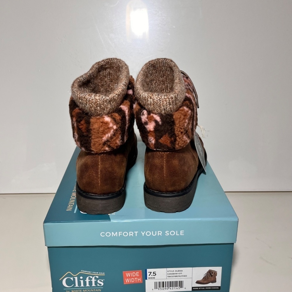 CLIFFS BY WHITE MOUNTAIN Duena Hiking Style Boot - Picture 6 of 7